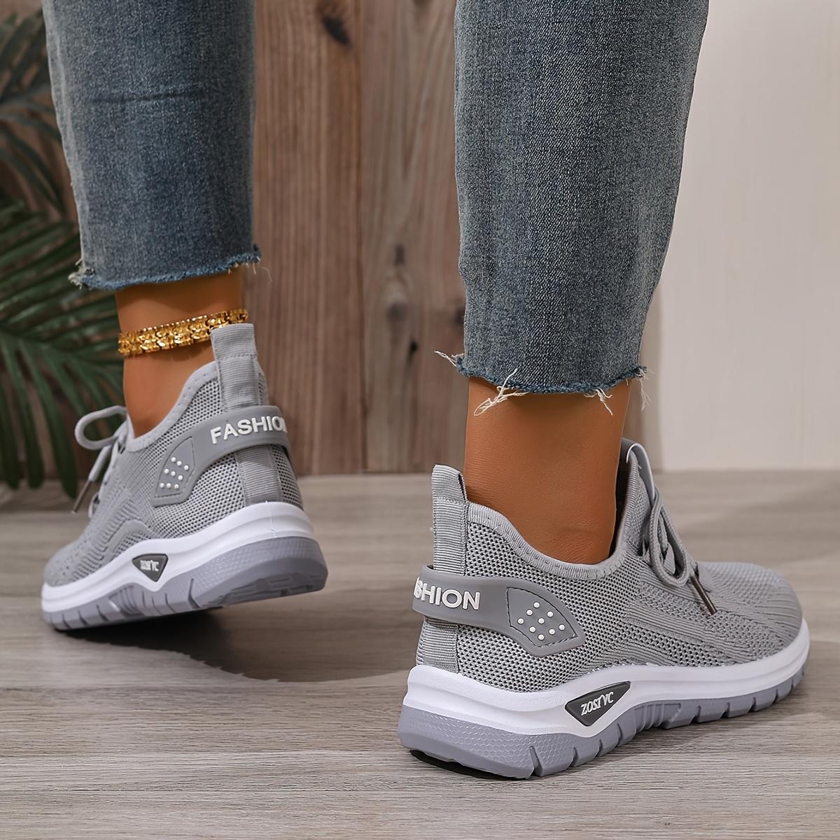 【QUAWUJIE】Women's Plus Size Wide Fit Sneakers 2026 Spring Summer New Arrival Mesh Breathable Lightweight For Ladies Outdoor Daily Wear