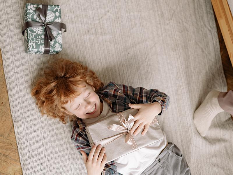 Baseball Beaded Chain Necklace for Men,Bling Ice Collection Baseball Necklace Gifts for Boys,Diamond Rhinestone Discoball Baseball Dirp Accessories Necklace Gifts for Baseball Team Lovers