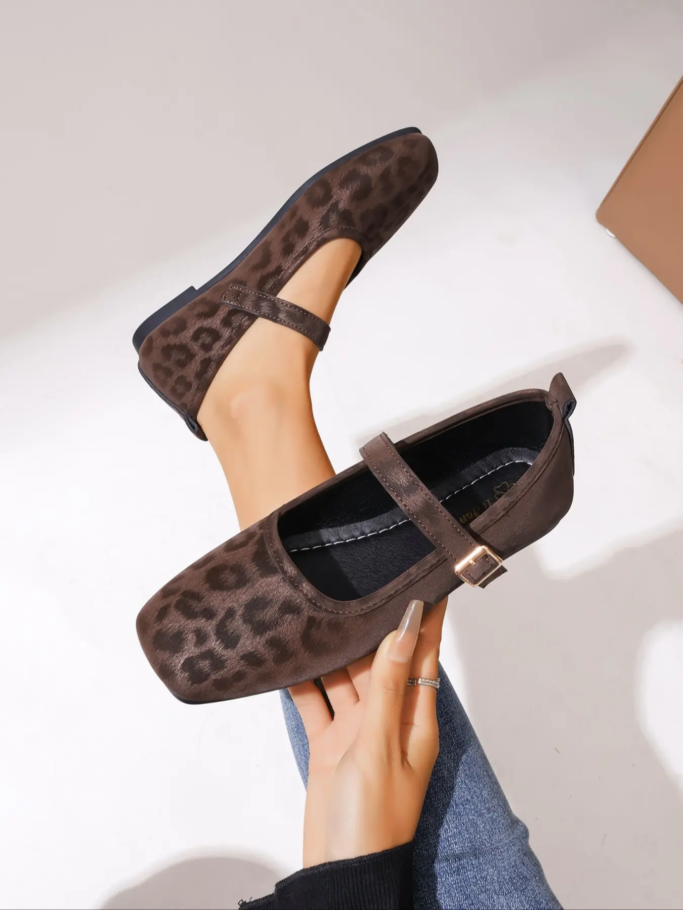 Women's Square Toe Velvet Mary Jane Flats, Buckle Strap Comfort Shoes, Leopard Flat Shoes #MaryJaneFlats #SquareToe #WomensCasualShoes