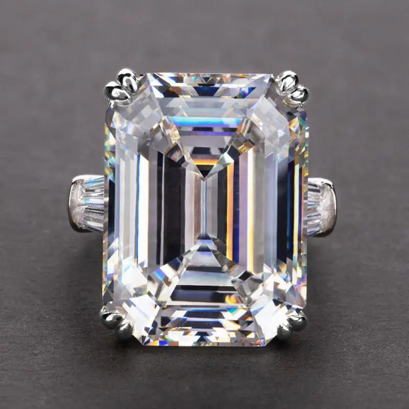 Women's Luxury Silver-Tone Band Ring, Large Emerald-Cut Rectangular Zircon, Elegant Statement Piece for Engagement Anniversary Surprise Gift (Sports & Outdoor Fan Shop Gaming Accessory), Large Zircon