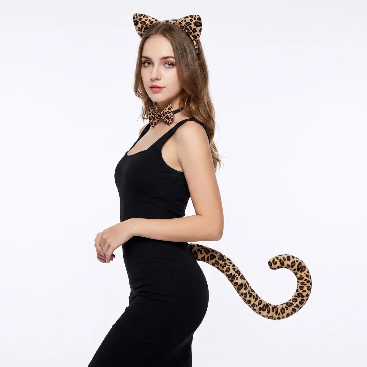 Three-Piece Leopard Print Ears and Tail Costume Set, Includes Ear Headband, Bow Tie, Tail, Perfect for Halloween, Cosplay, Animal Theme Parties Accessories
