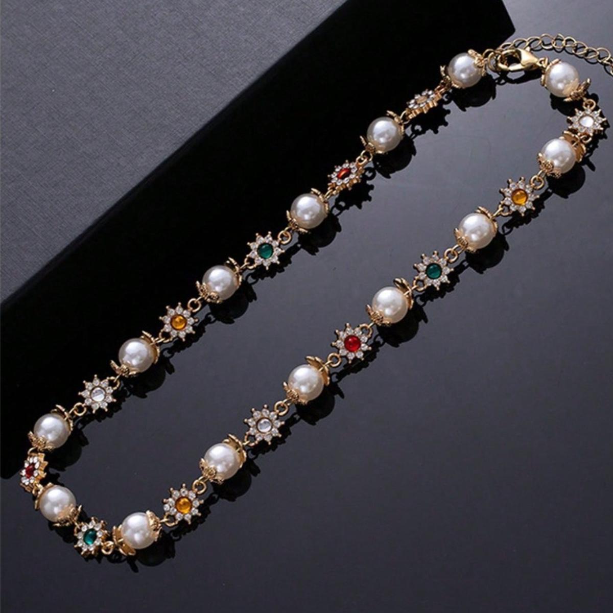 1 Shining Classic Elegant Geometric Beaded Necklace Perfect Fashion Jewelry Gift for Women's Daily Wear Vintage Luminescent Stainless Bell Pendant Steel Anime the Ring birthday festival ideal wedding bff friendship style