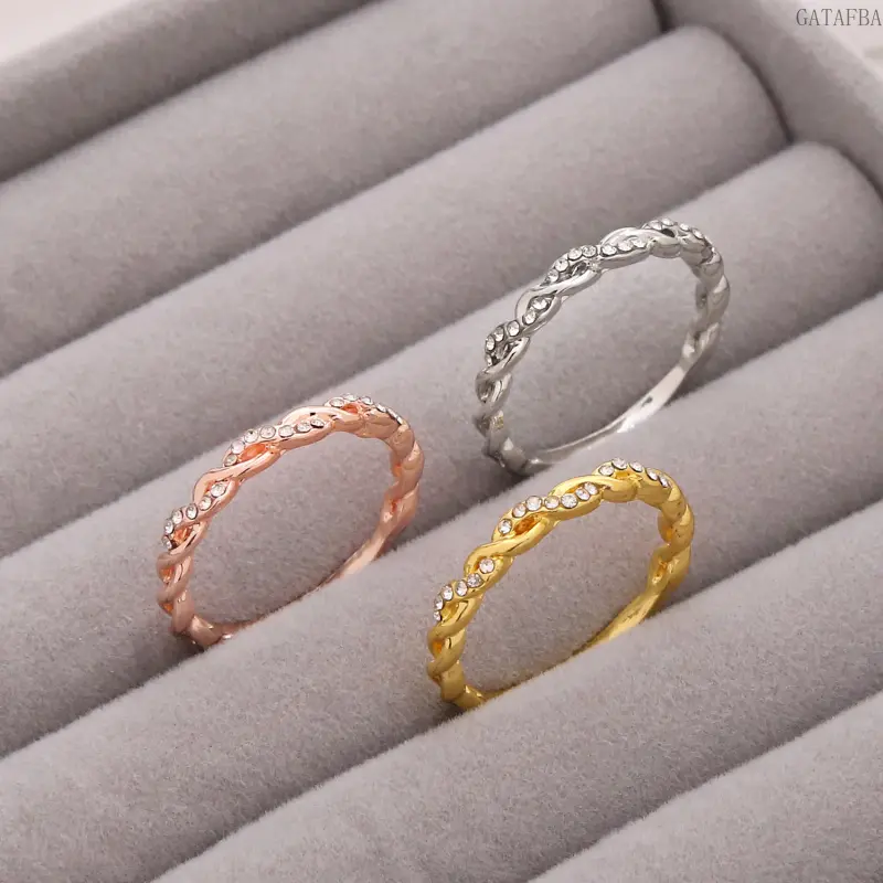 New Twisted Diamond Inlaid Ring, Rose Gold Minimalist Diamond Band Jewelry