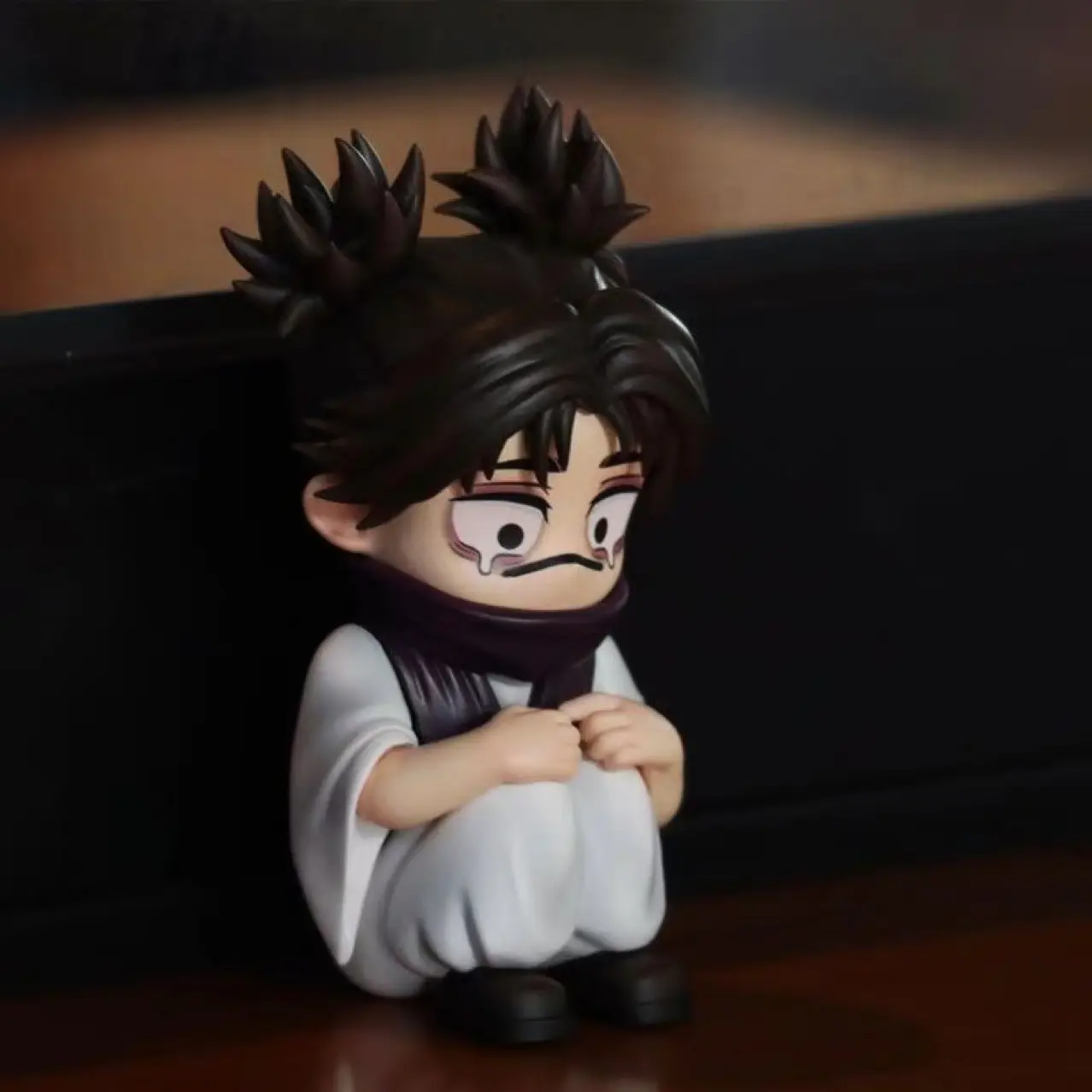 Jujutsu Kaisen Q Version Crying Figure Sitting Pose Collectible Desk Decor, Anime Character Statue, Anime Model Miniature, Car Ornament, Trendy Toy Accessory, PVC Resin Figure