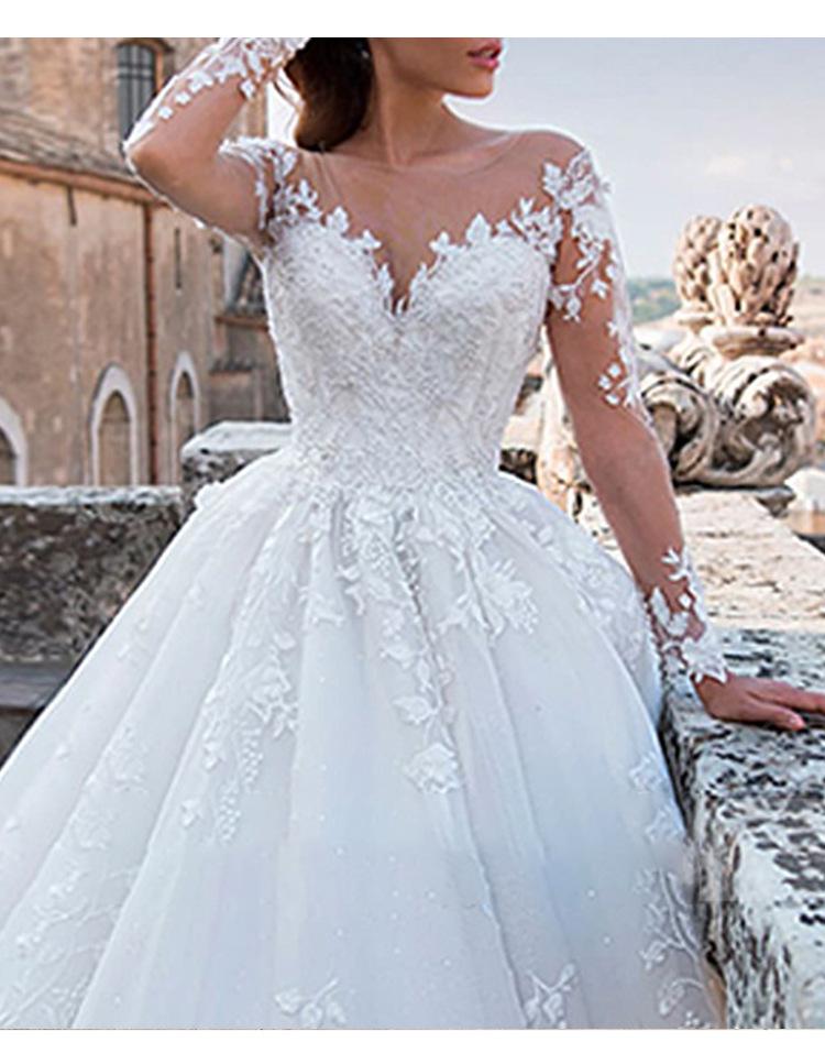 2026 New Style Large Train Wedding Dress, Retro and Sexy Tulle Long-Sleeve Wedding Dress