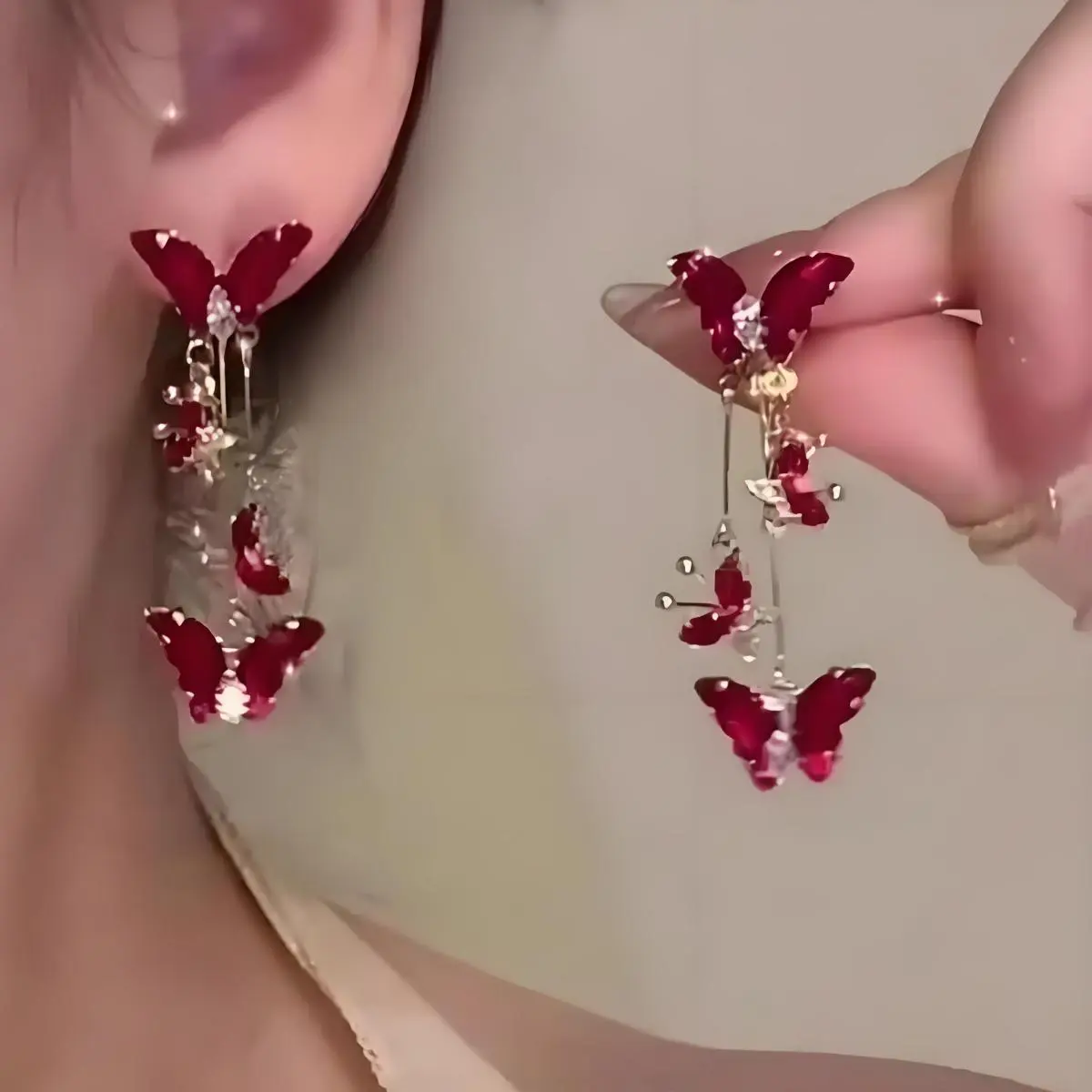 Charm Butterfly Tassel Drop Earrings - High Quality, Sparkling Ear Jewelry, Trendy Fashionable Accessories, Alloy Bag Accessory with Rhinestones, Vivid Design, Solid Craftsmanship, Dangling Earrings for Party, Holiday Wear