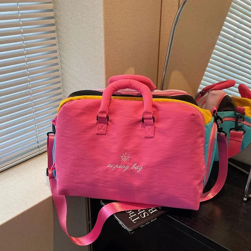 Versatile Portable Travel Bag Large Capacity Crossbody Bags for Women Shoulder Bag Trendy Fashionable Fitness Bag Designer Bags