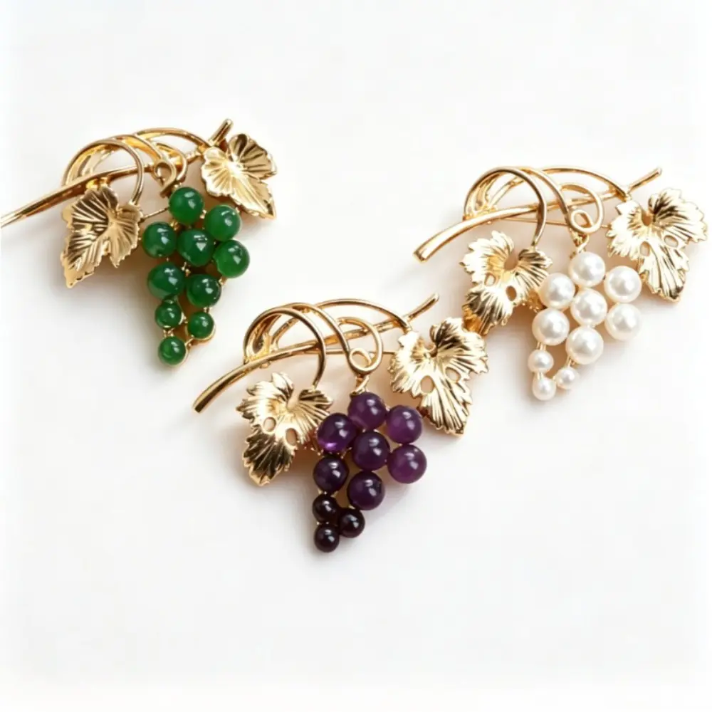 3 Styles Vintage Grape Brooch Green Jade Amethyst White Pearl Gold Leaf Lapel Pin Chinese Style Suit Coat Jewelry Gift