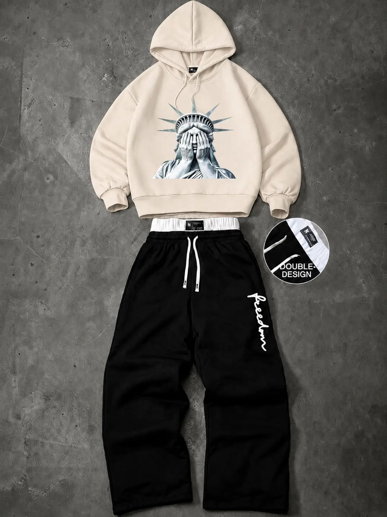 Men's 2 Piece Black Streetwear Set, Sweatsuit Set, Liberty Statue Graphic Pullover Hoodie and Freedom Print Wide Leg Pants with Double Waist, Casual Outfit