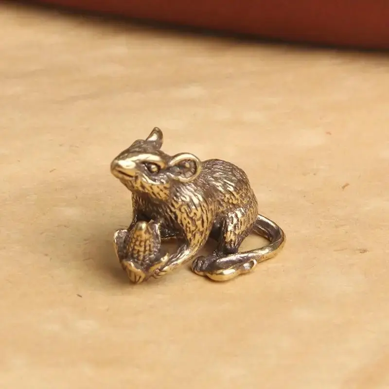 Elegant Corn Mouse Sculpture, Brass Rat for Good Luck and Prosperity, Home, Car, Office Decor, Unique Charm Ornament, Table Ornament
