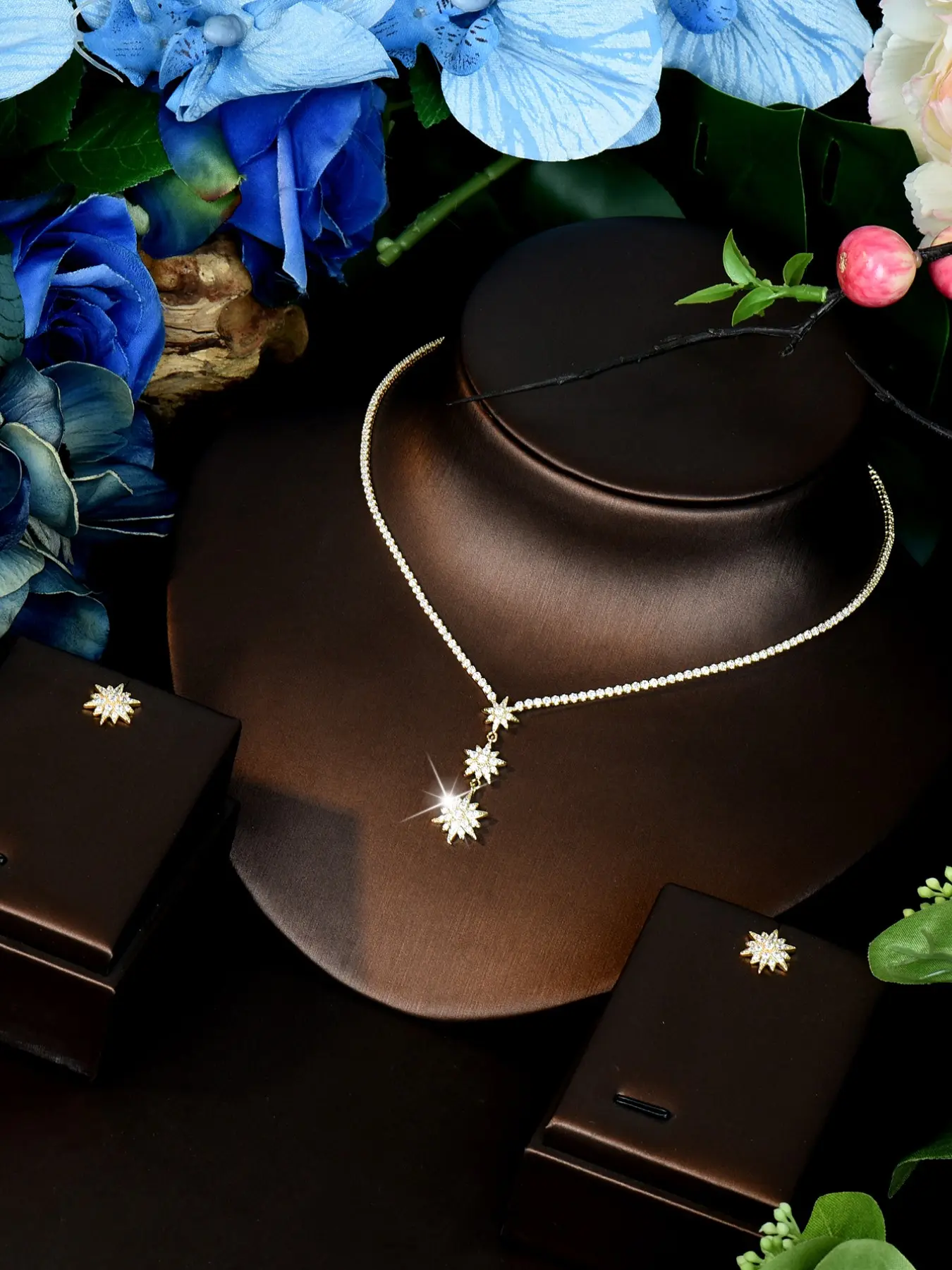 Elegant Two-Piece Jewelry Set for Women, Zircon Necklace and Earrings, Snowdrop Design, Sparkling Rhinestones, Luxury Fashion Accessories