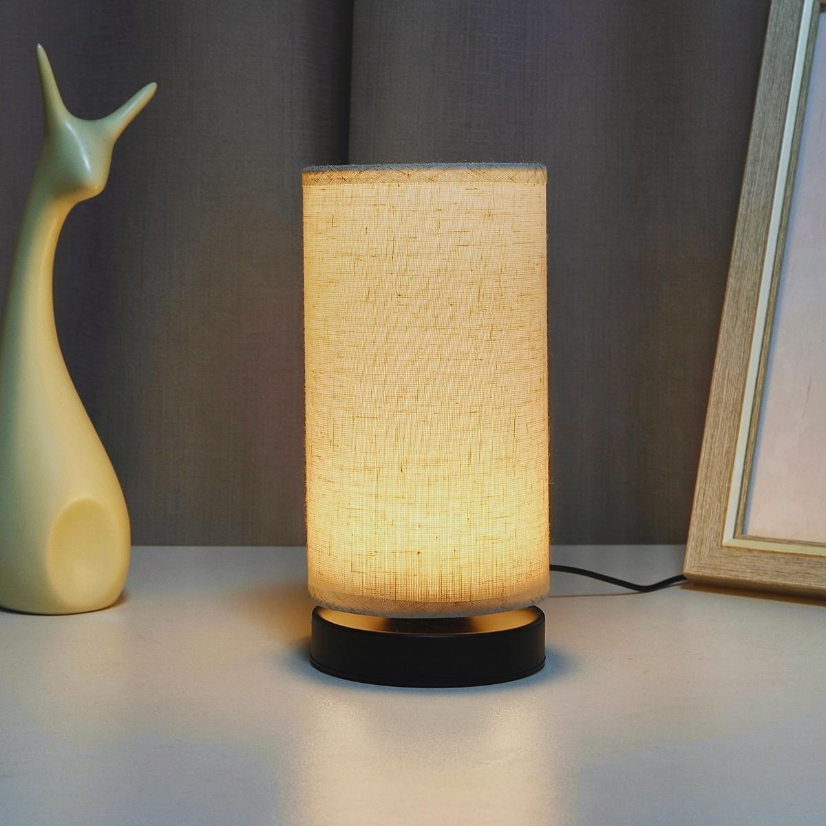 USB Powered Table Lamp, Modern Desk Lamp with Switch Button, Soft Warm Light Lamp for Living Room & Bedroom Decor, Mood Decorative Lights, Home Decor Light, Ideal Gift for Friend