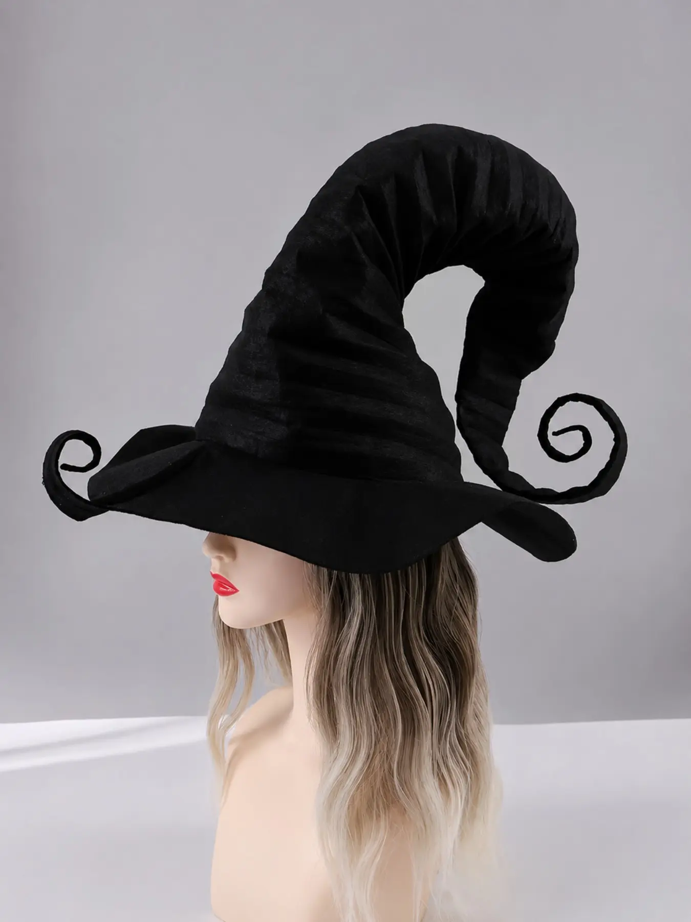 Women's Gothic Straw Hat, Large Pleated Witch Hat, Party Hats, Party Accessory for Halloween, Christmas, Carnival, Thanksgiving, New Year