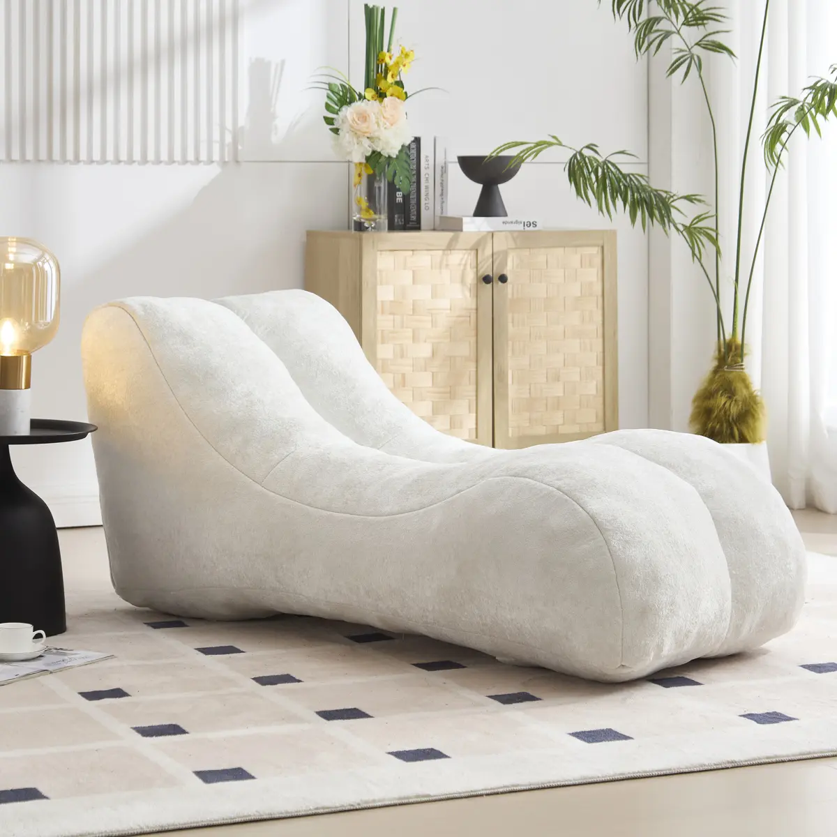 Creative bean bag sofa chair for adults  filled  with high-quality sponge that is plump and elastic fitting the curves of the human body and providing gentle support to the body in all as