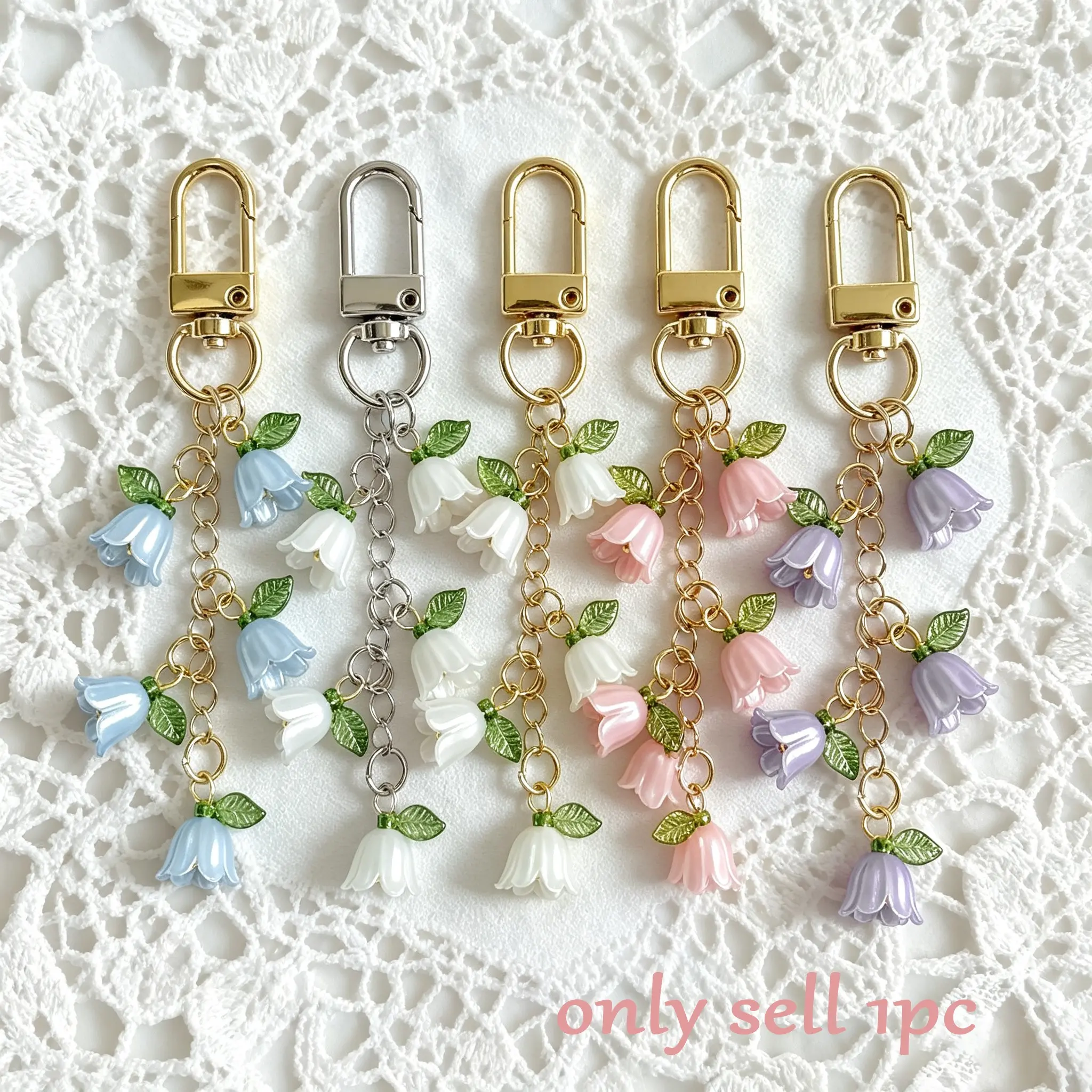 Women Lily of The Valley Flower Keychain, Aesthetic Keychain, Floral Motif, Beaded Lily Floral Keychain, Orchid Keychain with Tassel Bead, Decorative Bag Chain For Backpack, Car Keys Christmas Gift