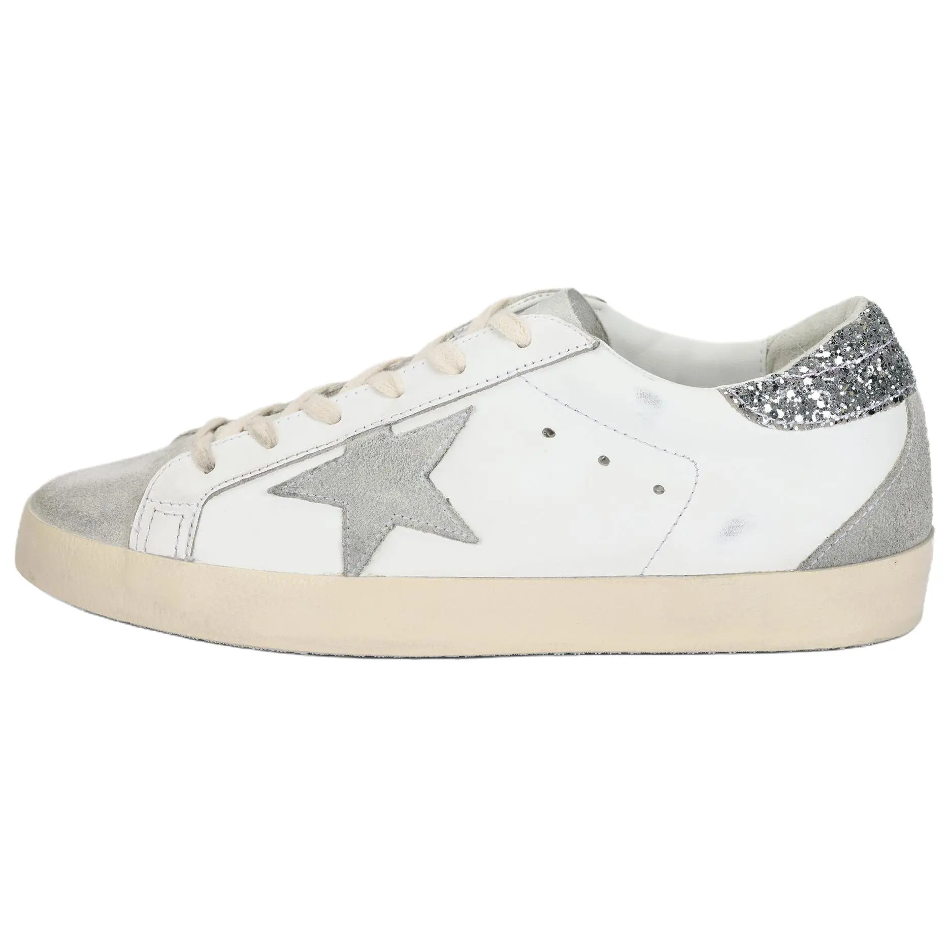 Women's Golden Goose Super-Star Low-Top Casual Rubber Footwear - White Silver Distressed Finish, House White Official Shoes with Verifiable Maison Mihara Credentials & Global Authentication