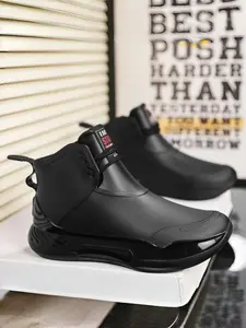 Unisex Trendy Short Rain Boots, Waterproof Anti-Slip Thick Rubber Sole, Shock Absorption, Ideal for Commuting, Outdoor Water Activities, Construction Work
