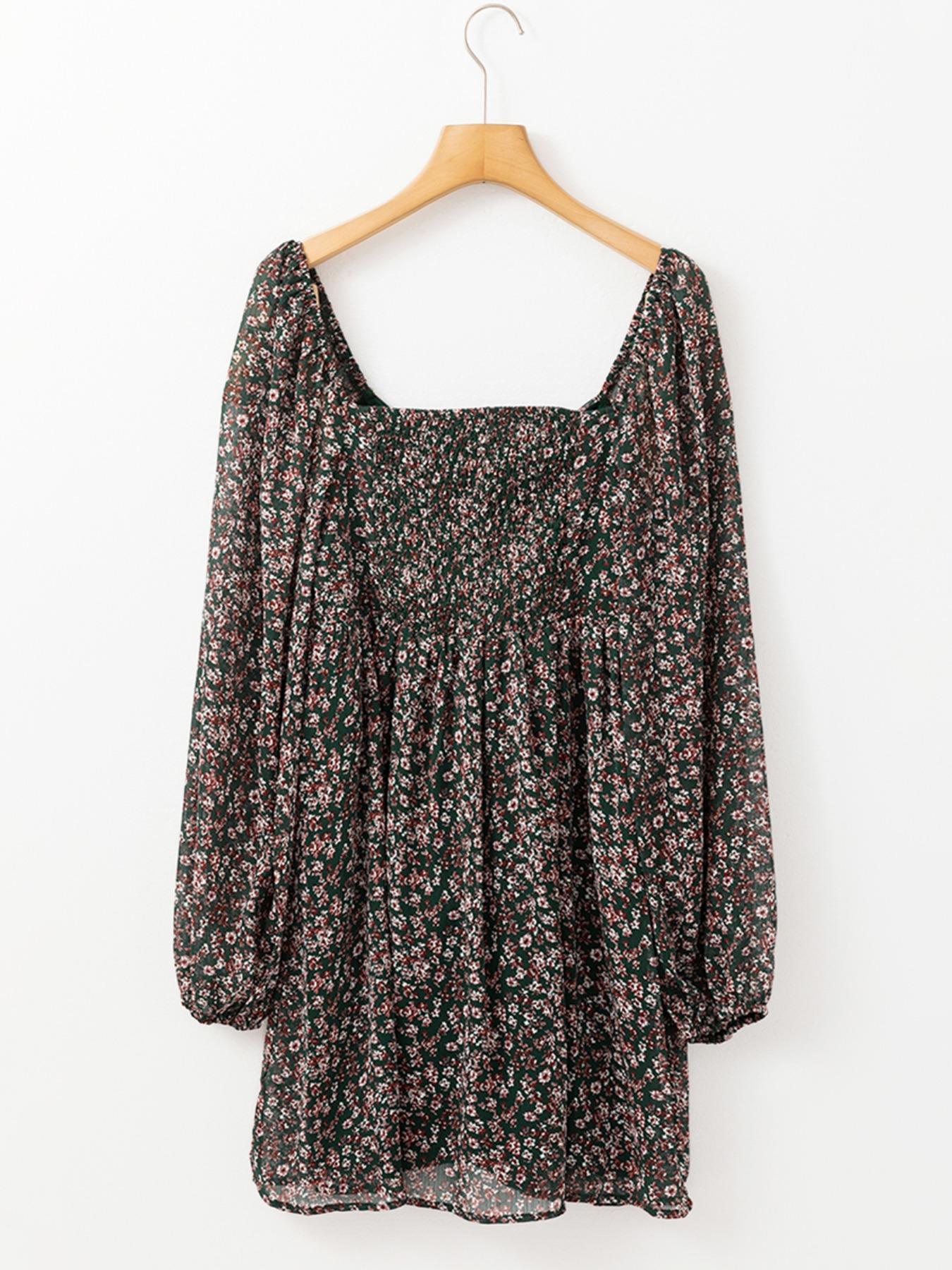 Women's Ditsy Floral Print Sweetheart Neck Shirred Back Dress, Boho Fashion Casual Puff Sleeve Dress for Daily Holiday Vacation Wear, Ladies Dress for All Seasons