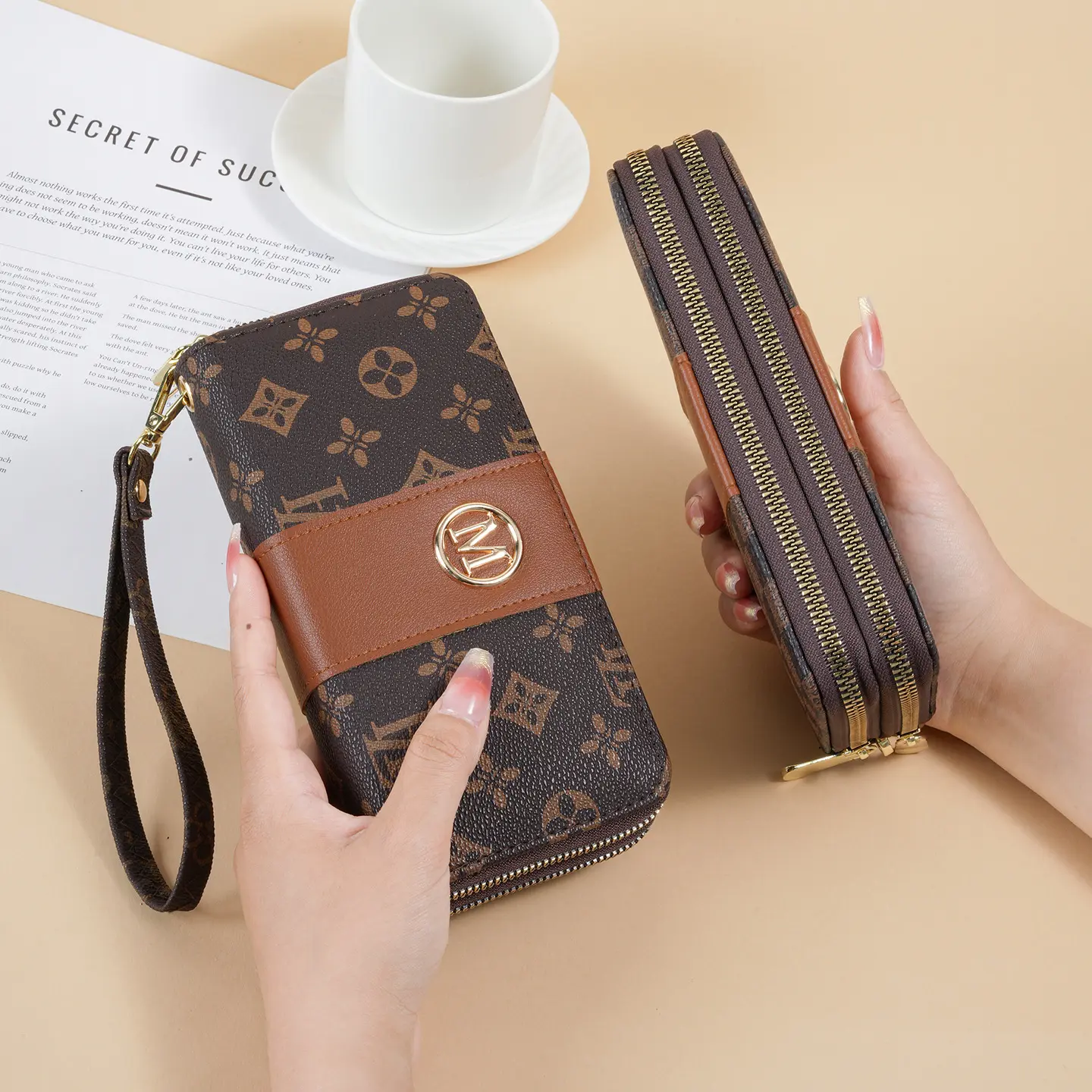 Women's PU Leather Retro Long-Shape Wallet - New Double-Zipper Clutch with Letter Print, Patchwork Design, Multiple Card Slots, Phone Holder, Wristlet, Gift Ideas for Wife