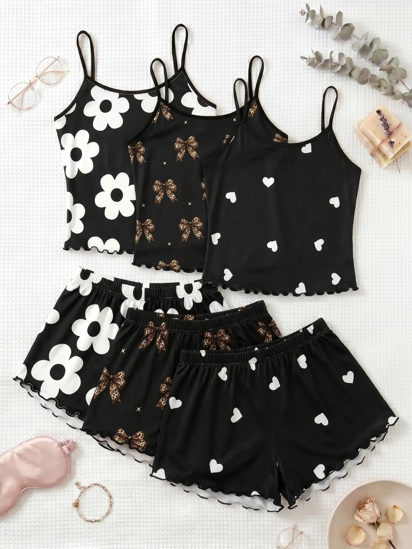 3-Piece Set Heart Flower Print Floral Tank Top & Shorts Pajamas, Sleeveless Slim-Fit Sleepwear for Women, All-Season Comfort, Loungewear