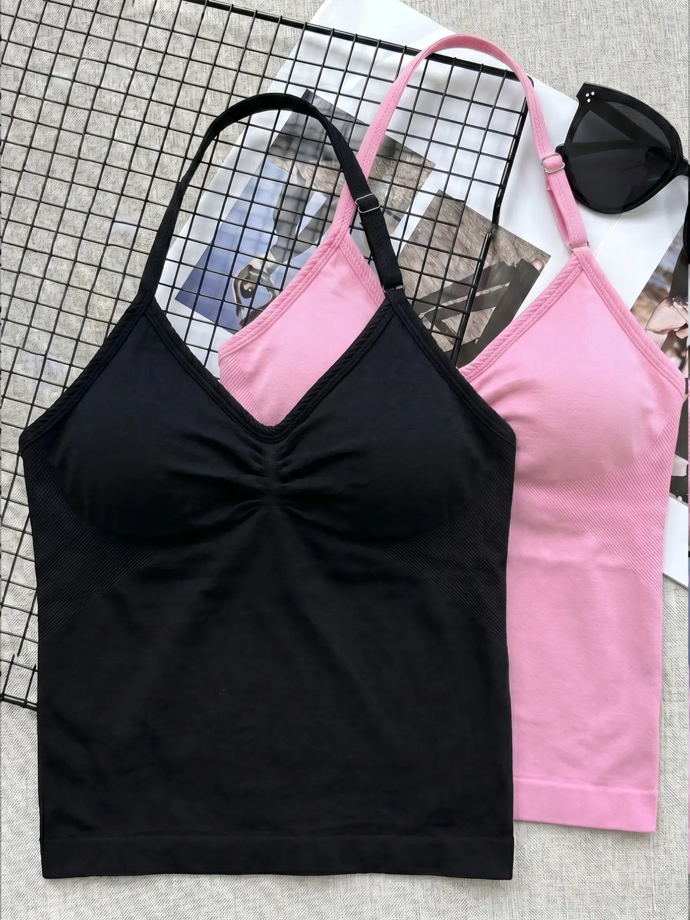 2 Pieces Women's Halter Neck Shapewear Tank Top with Removable Pads, Adjustable Straps Camisole, Seamless Comfortable Tops, All Seasons Top Underwear Sleeveless