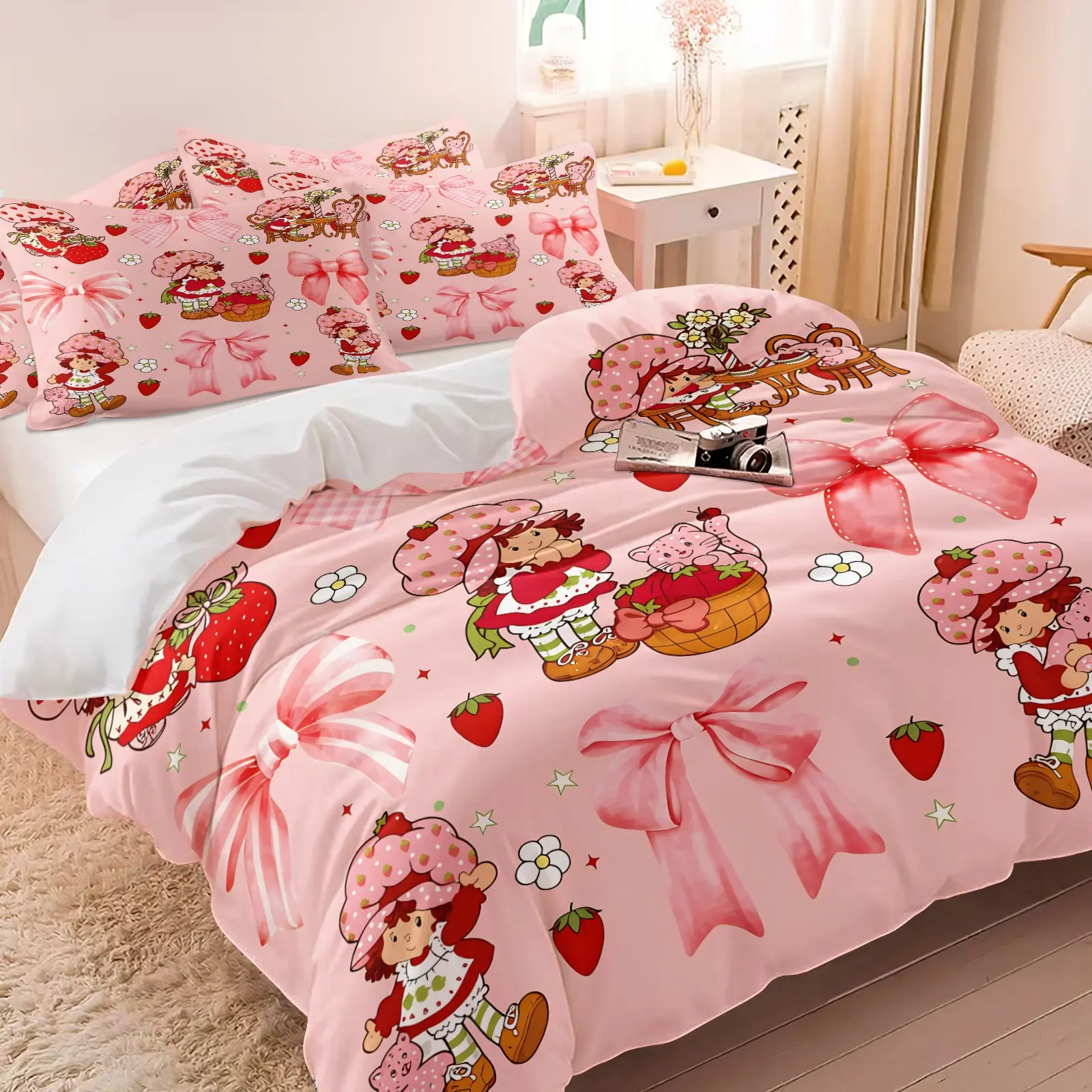 Vintage Strawberry Girl Pink Plaid Bow Cat Floral Bedding Set, Includes 1 Duvet Cover + 1/2 Pillowcases, Breathable Cozy Fabric, Sweet Surprise Collectible Gift For Strawberry Shortcake Fans & Kids