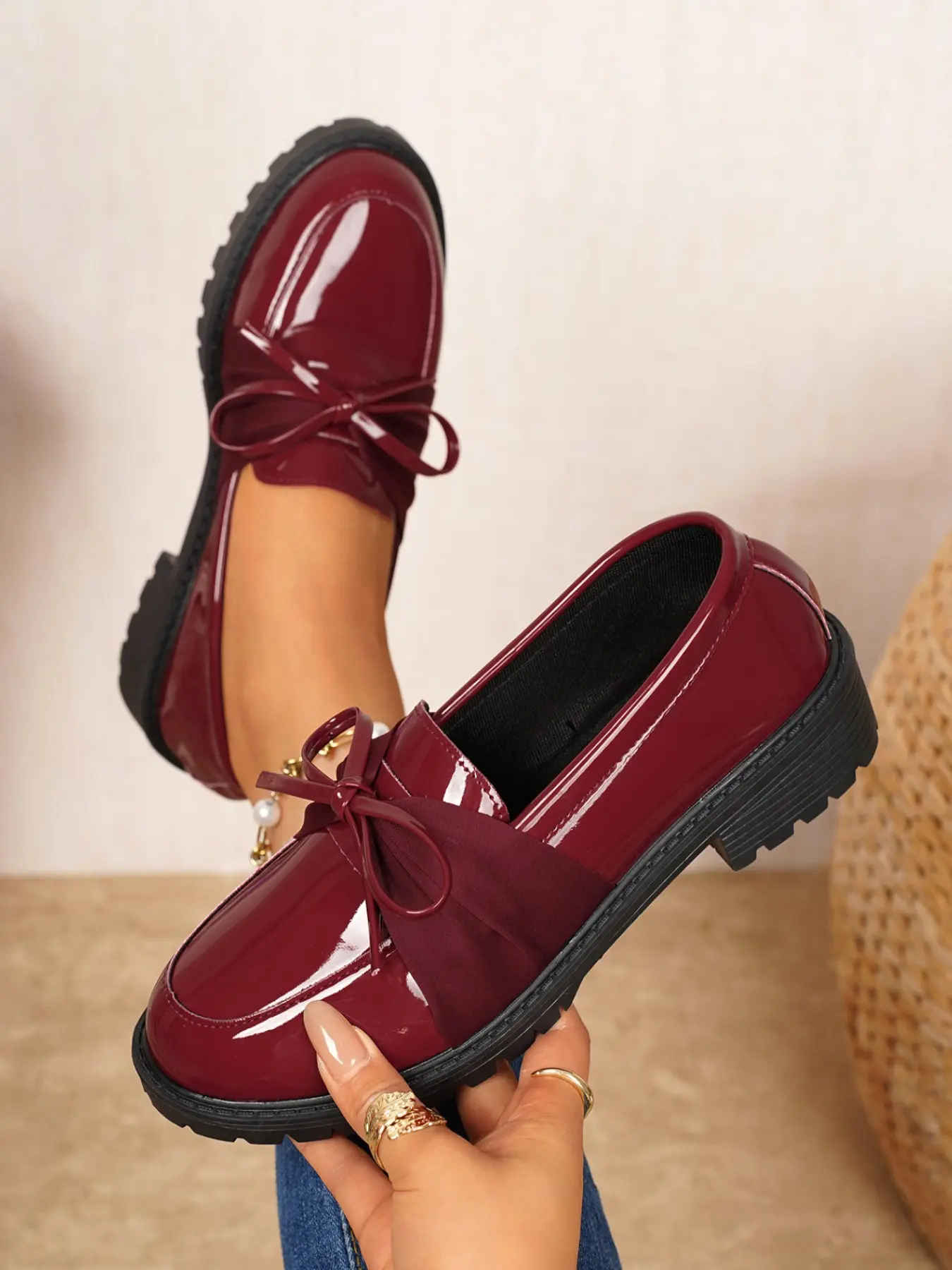 Vintage Sweet Style Glossy Loafers, Ribbon Bow Gear Thick Sole Small Leather Shoes, Commuter Casual Two-In-One Women's Shoes, Bowknot Loafers