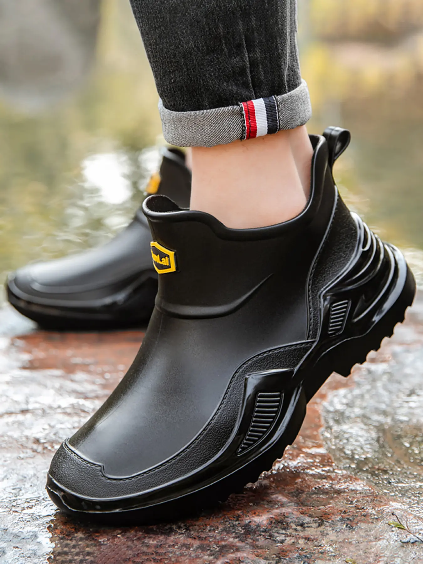 Casual Unisex Low Cut Ankle Boots, Fine Matte Soft Even Outer Layer, Chunky 3D Grooved Anti-slip Base, Nonslip Work Shoes, Versatile Footwear For Yard Work, Housework, Country Hikes & Wet Puddle Walks Sizes 36-45
