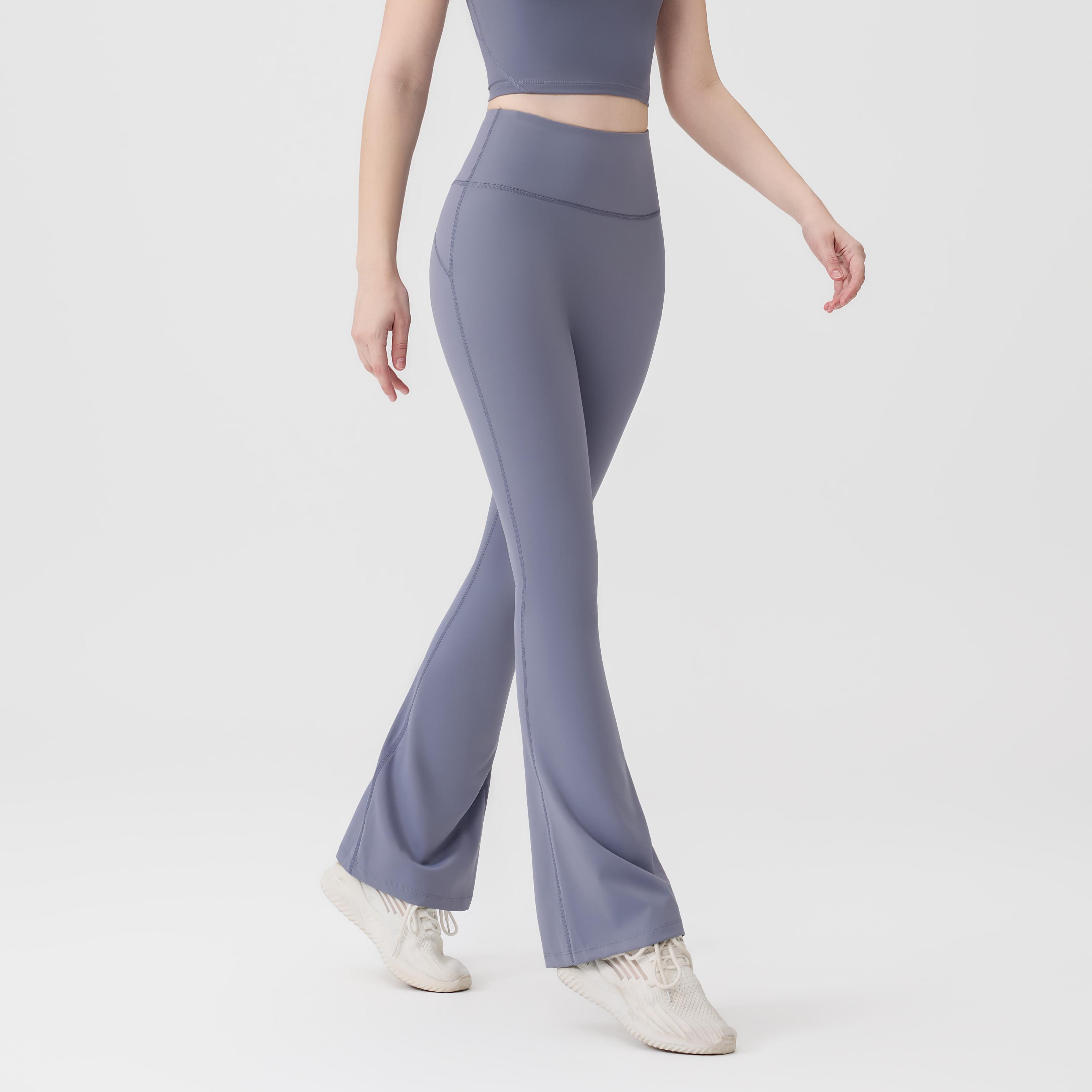 LULU  Same style Women's High-Waisted Athletic Flared Pants are made from lightweight, quick-drying fabric that hugs the body and accentuates your curves.