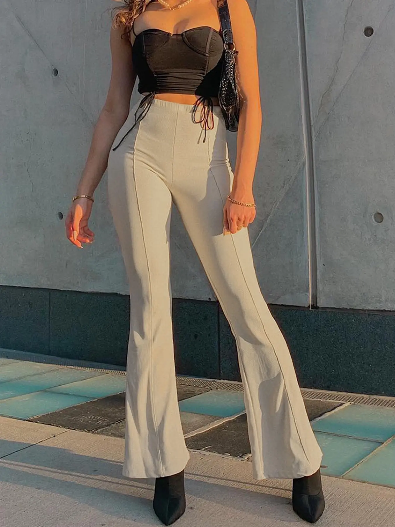 GILIPUR Women's Apricot Flare Pants, Slim Peach Butt Lifting, Y2K Minimal Hot Girl Style Casual Trousers for Daily Commute & Dates TChic