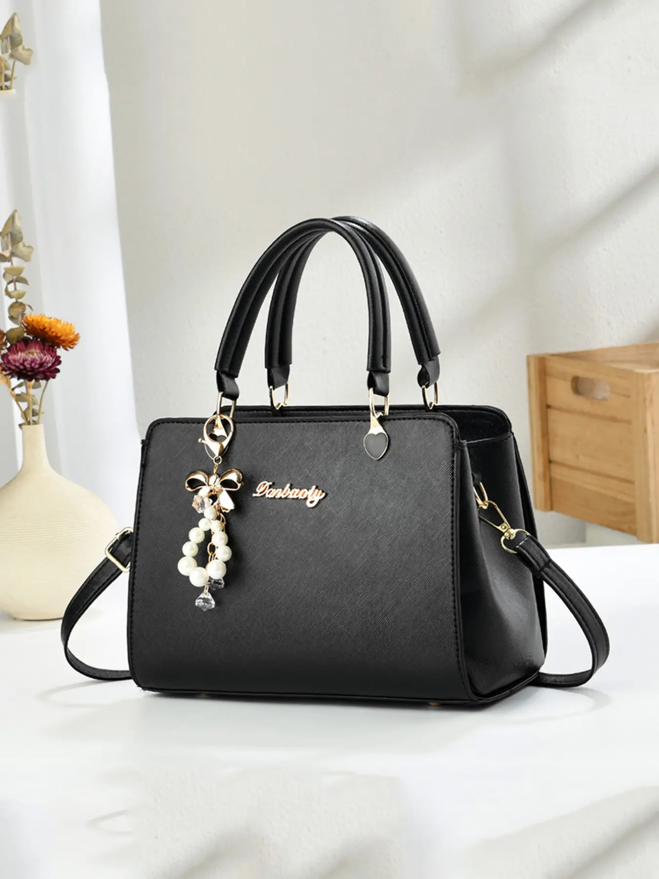 Fashion Retro Crossbody Handbag, Multi-Functional Large Capacity Fashionable Shoulder Bag, Stylish Design, New Fashion Women's Small Square Bag