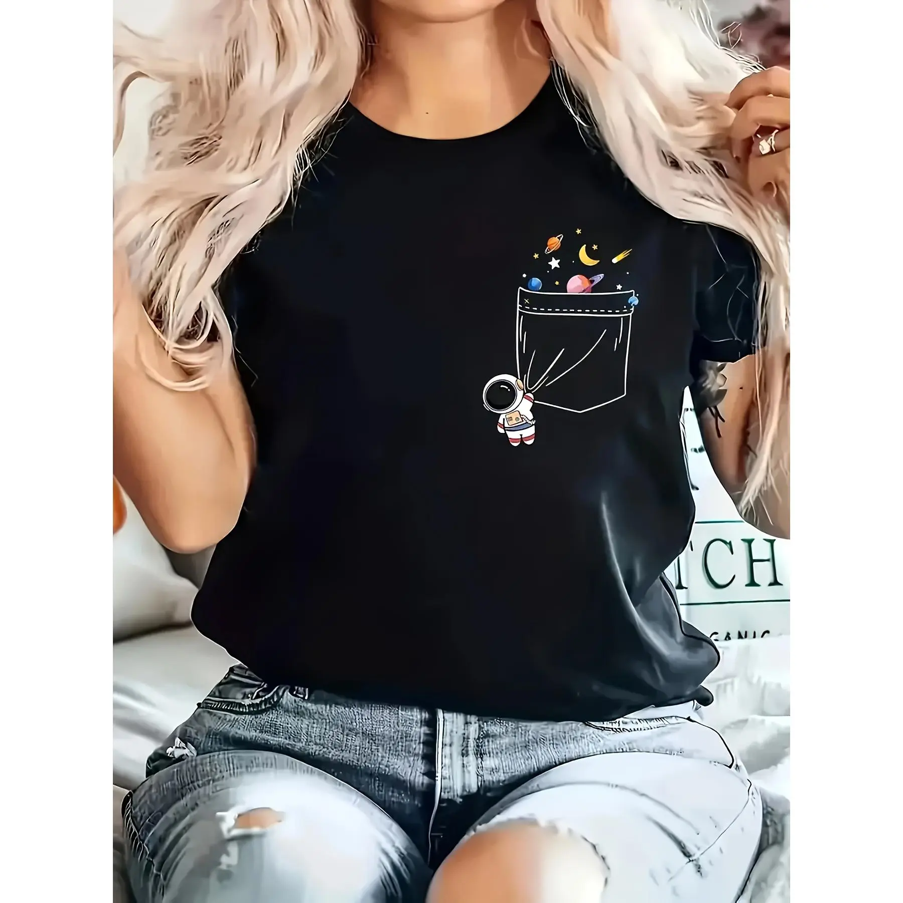 Women's Plus Size Cotton Smooth Fabric Astronaut Planet Graphic T-Shirt - Short-Sleeve Crew Neck Lightweight Breathable Casual Top for Spring, Summer, Shortsleeve, Knit, Multi-Size, Casual Wear, Galaxy, Unisex Fit