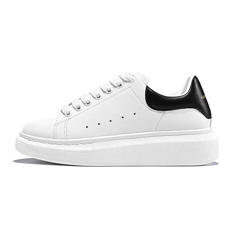 2026 McQueen top-layer leather breathable white sneakers for men and women, couple's shoes, height-increasing thick-soled casual sneakers