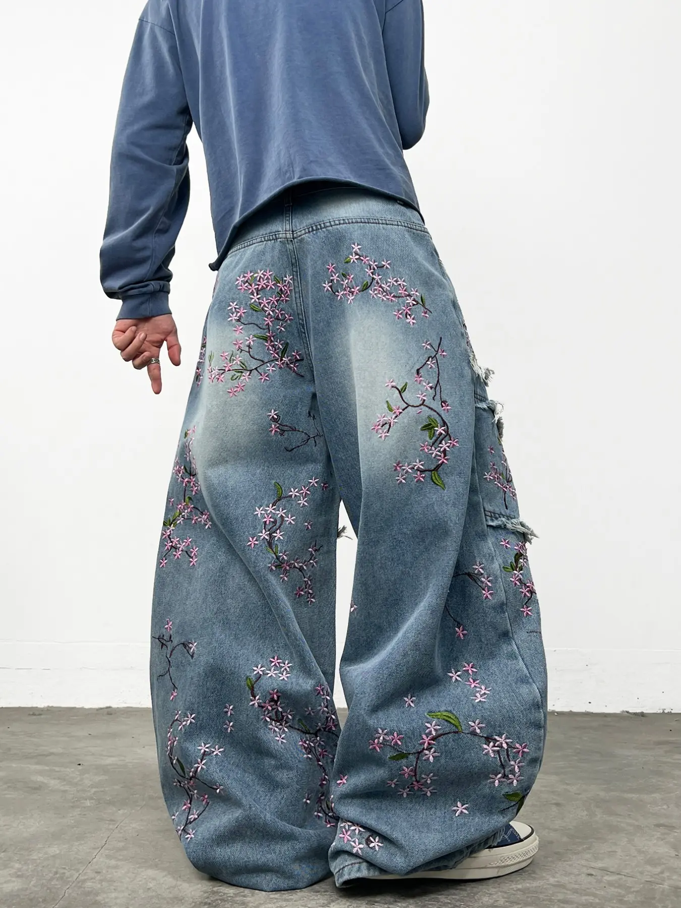 Men's Embroidered Loose Jeans, Floral Patchwork Wide Leg Baggy Pants, Classic Vintage Washed Blue Comfortable Denim, Y2K Streetwear Style, Multiple Sizes Available