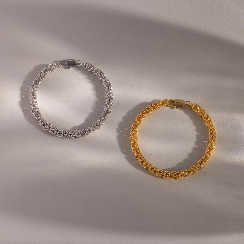 Bold Byzantine Bracelet by Caitlyn Minimalist - Thick Woven Chain Bracelet - Statement Stacking Bracelet - Chunky Gold Jewelry - Gift for Her.