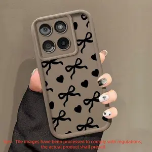 Black bow tie Available in four colors Small pattern Same style Suitable for Moto phone cases, suitable for MotoG96, G86, G85, G75, E15, E14, EDGE E70, 60, 4G, 5G, Fusion, Stylus series and models of phone cases Fashion pleasantly surprised Accessories