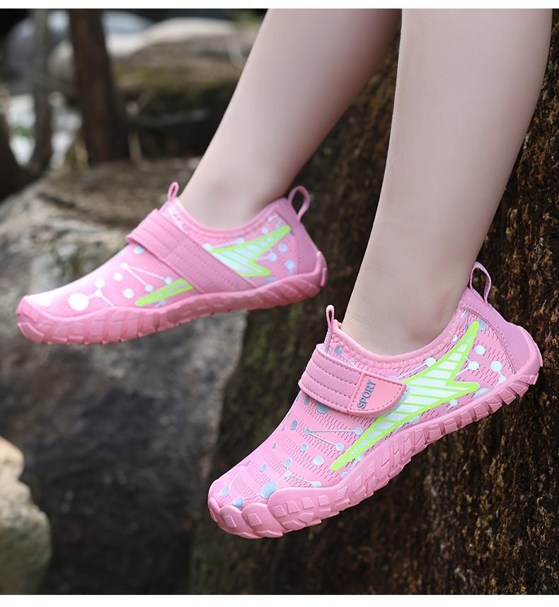 Water Shoes for Boys and Girls, Breathable, Perfect for Swimming and Beach Outings, Pair for Outdoor Activities