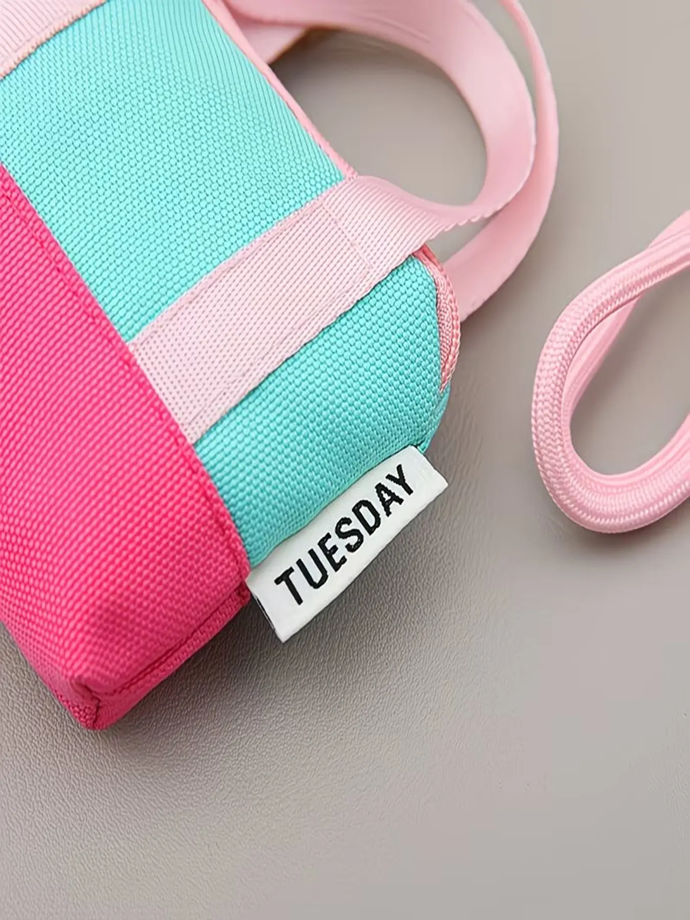 Mini Zipper Handbag Organizer Bag, Lightweight Women's Wallet with Wrist Strap, Transparent Material, Fits iPhone, Earphones, Cosmetics, Coins, Cards, Wallet Wristlet