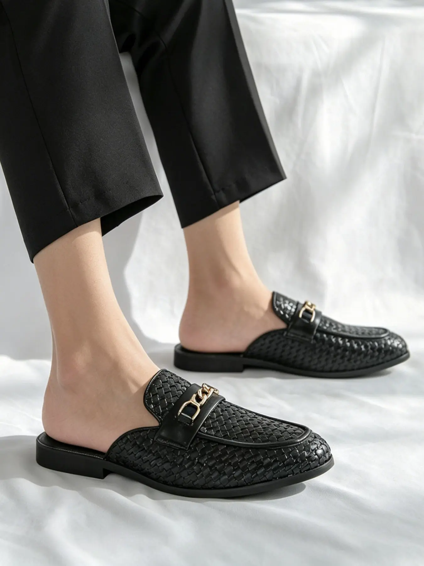Men's PU Leather Mules, Low Heel Slip-On Sandals, Metal Chain Decor, Casual Business Style, Daily Wear, Sizes 38-46, Comfortable & Stylish