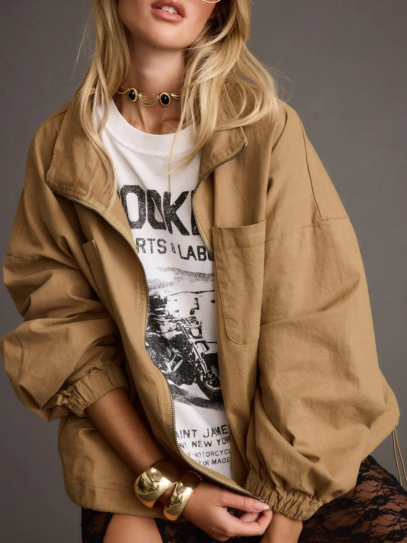 Women's Short Pilot Jacket with Zipper and Drawstring, Long Sleeve Notched Collar, Casual Fall Coat with Pocket Design