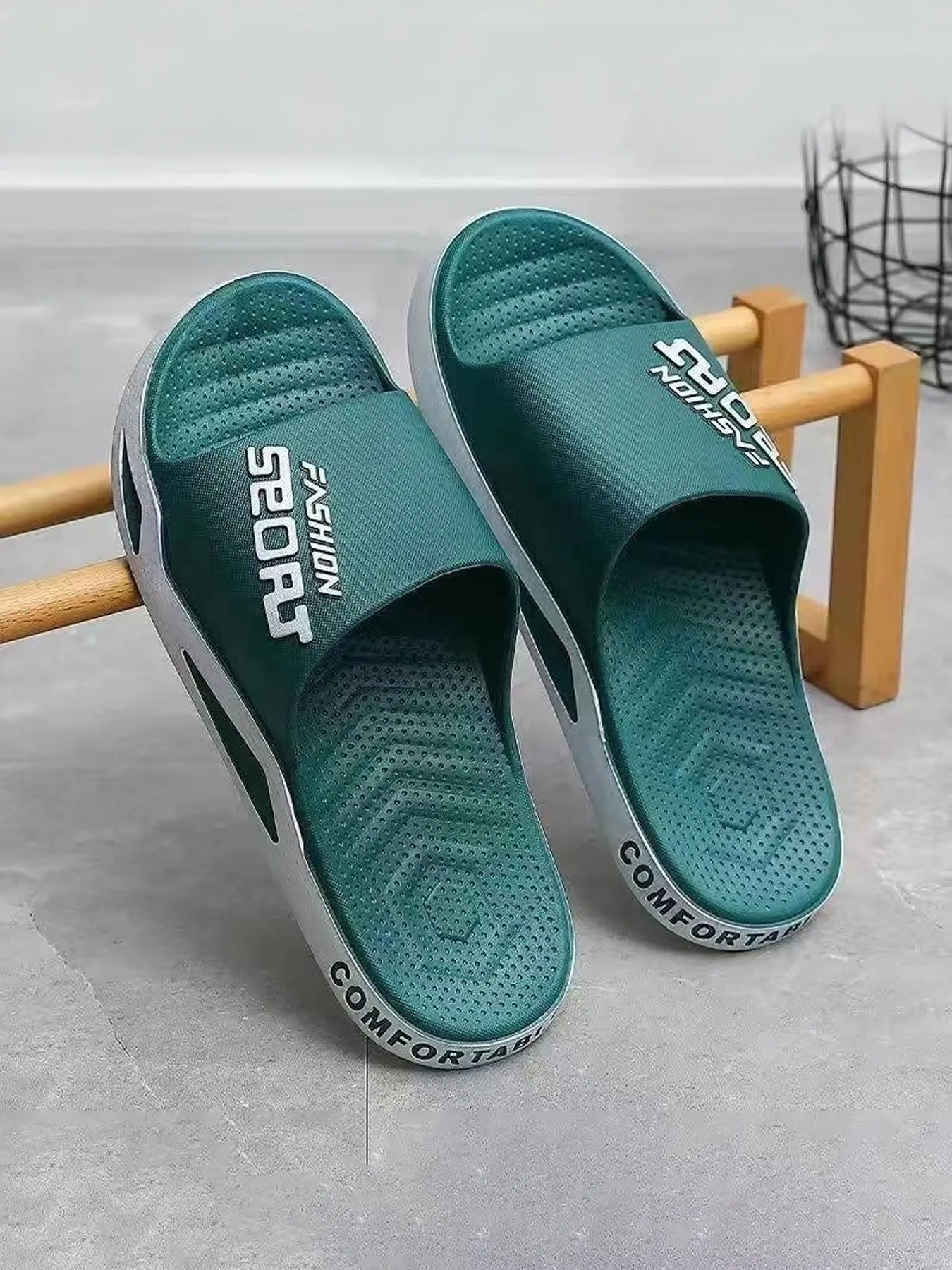 Men's SPORT Letter Print EVA Slide Slippers, Cushioned Non-Slip Massage Sandals for Indoor Shower & Beach Outdoor Travel