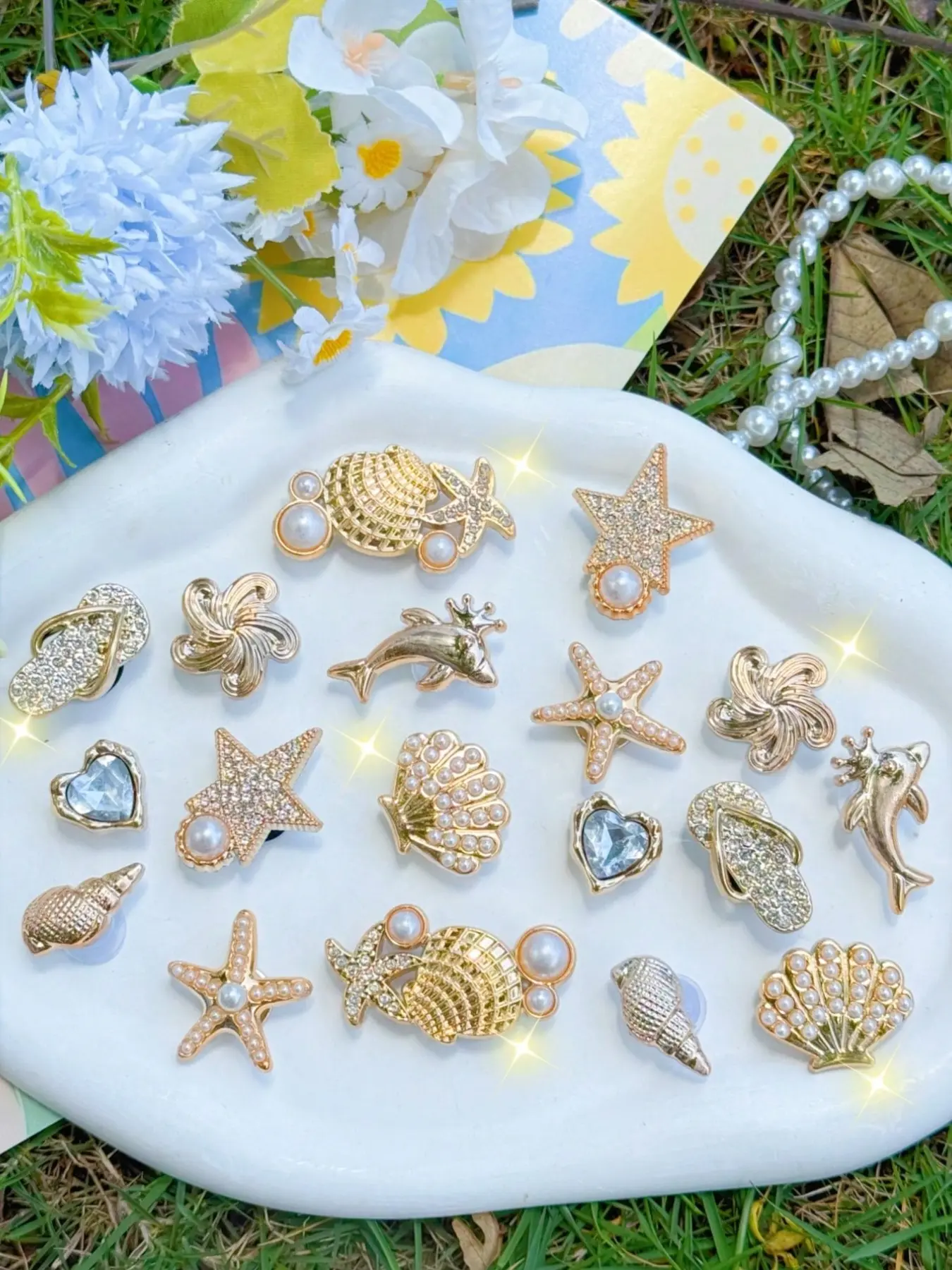 18-Piece Shell Shoe Decor Set, Sparkly Rhinestone Conch Shoe Accessories, Detachable Starfish Buckle, DIY Multi-Use Shoe Clips, Shoe Decoration Charms