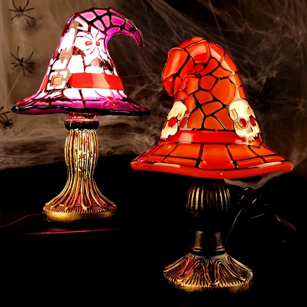 Halloween Witch Night Light, Spooky Standing Night Lamp, Unique Hat Witch Statue Table Lamp, USB Interface, Perfect for Halloween Decorations