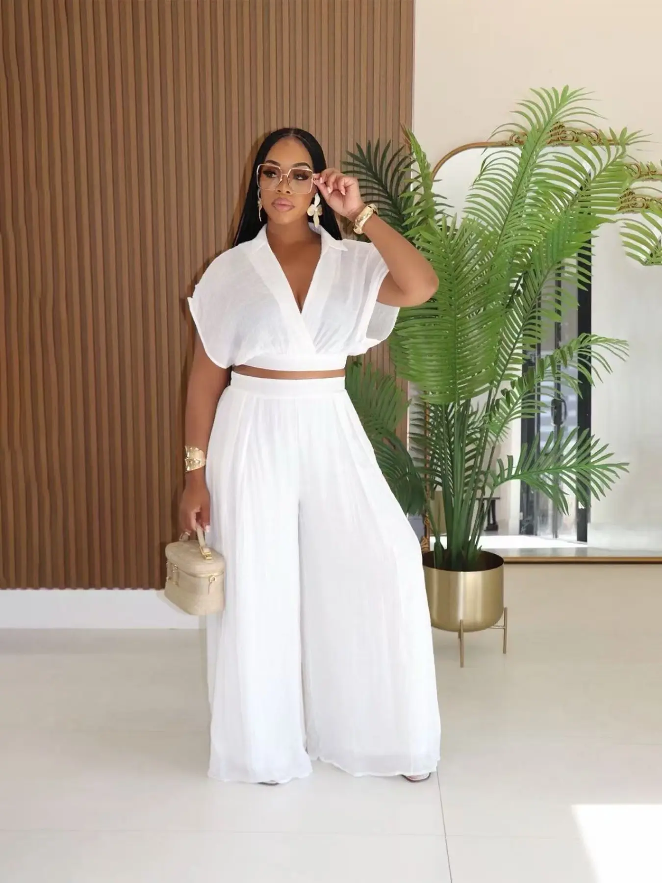 Women's Casual Vacation Style Loose Collared Short Top and High Waist Wide Leg Pants Set, Comfortable and Stylish for Relaxing Days