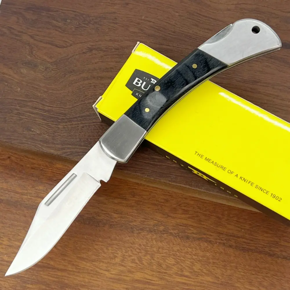 This multi-functional folding knife features a sharp blade, a solid wood handle and is made of stainless steel. It is very suitable for daily use and carrying, as well as for outdoor exploration and mountain climbing. It makes a great gift