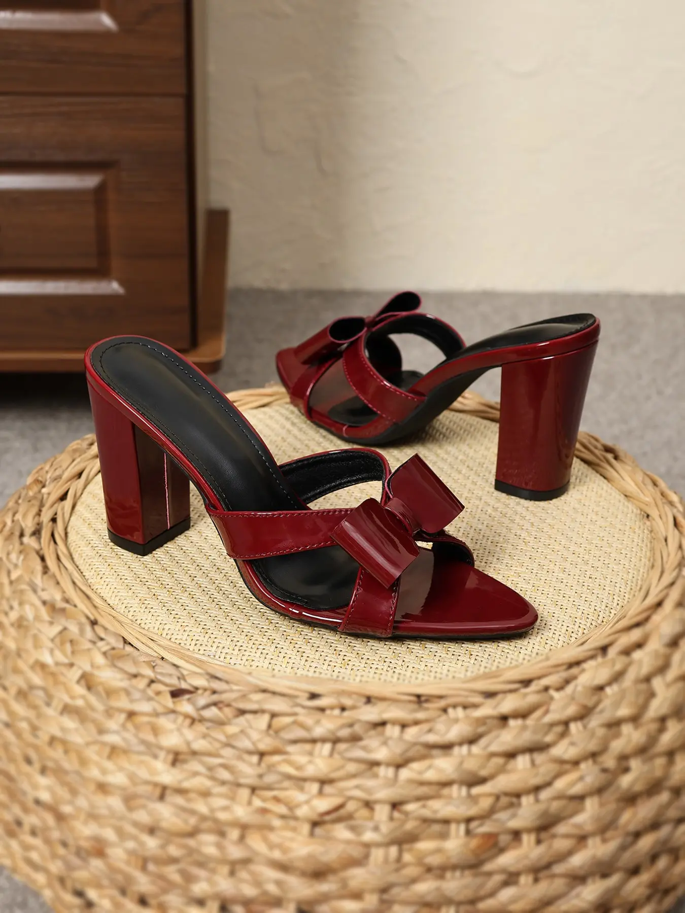 Women Wine Red Patent Leather Slide Sandals, Chic Summer Footwear, Front Big Bow Decor Open Square Toe Slip On Backless Chunky Block High Heels Party Wedding Date Mules Summer Evening