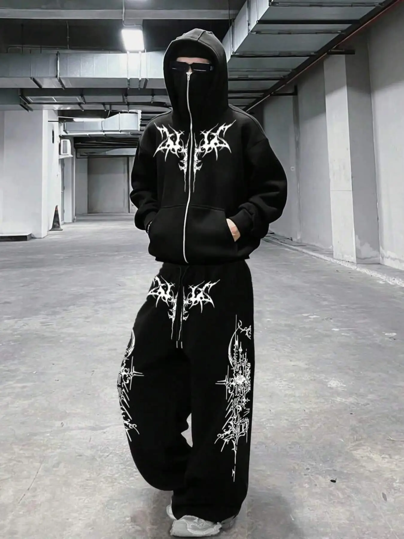 2Pcs Oversized Full Zip Gothic Hooded Tracksuit Set, Y2K Cyber Tribal Print Hoodie and Baggy Sweatpants for Men, Streetwear Outfit