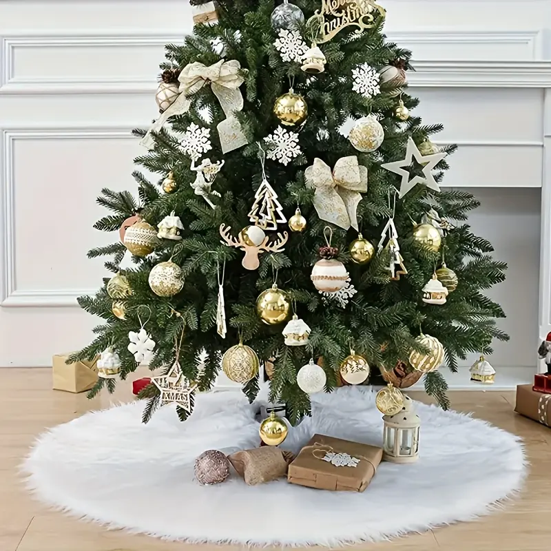 Soft Faux Fur Christmas Tree Skirt, Indoor Party Decoration, Plush Christmas Tree Skirt, Perfect for Holiday Season