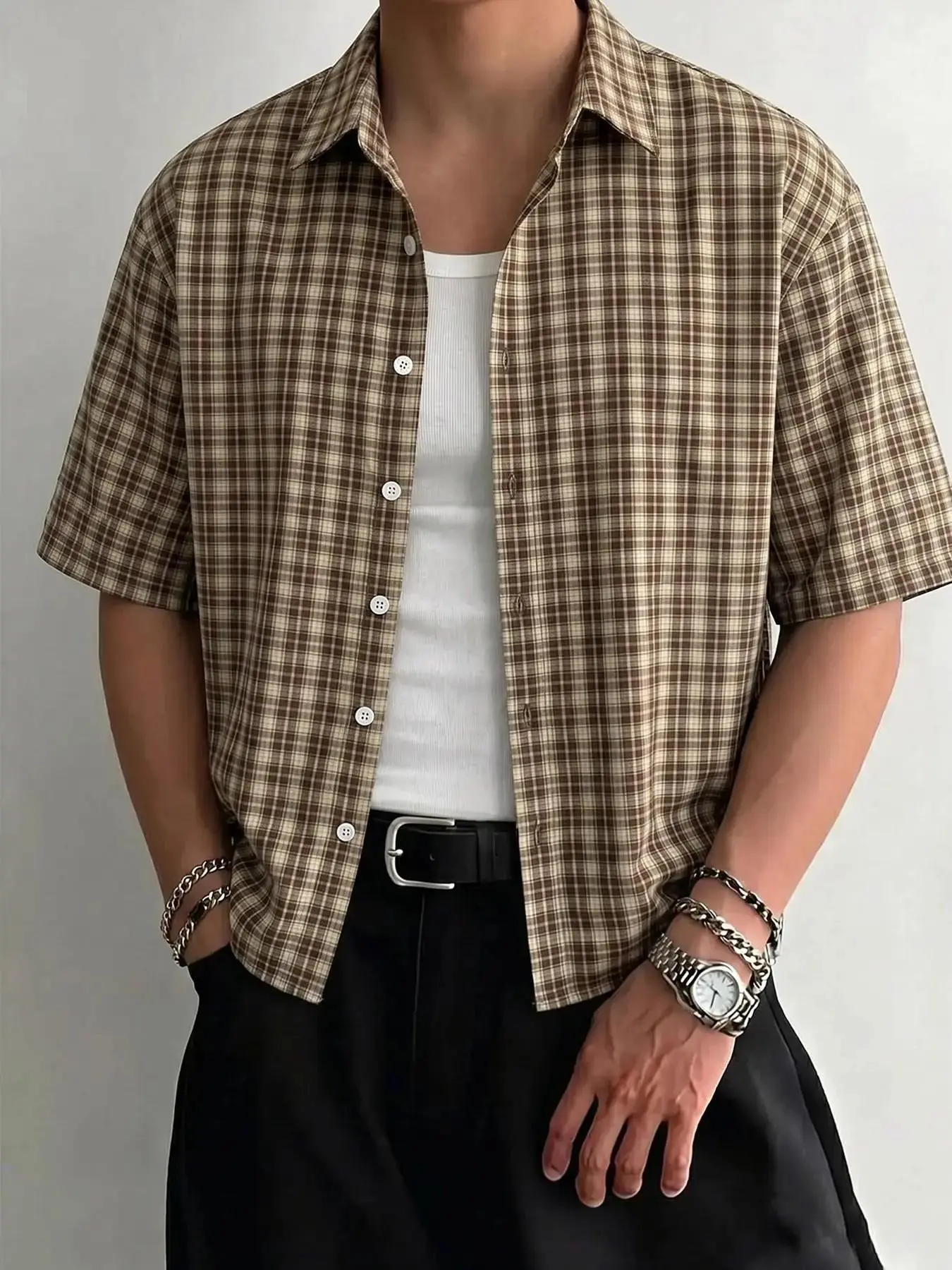 Men's Short Sleeve Shirt, Vintage Plaid Pattern, Loose Fit, Casual Style, Japanese Retro Design, Perfect for Daily Wear