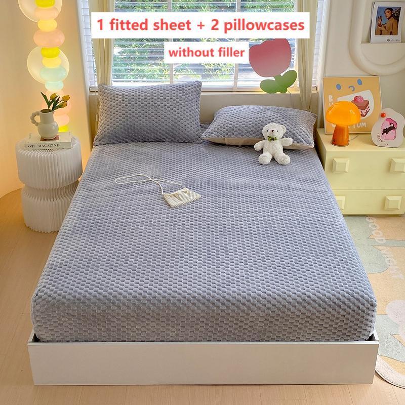Thickened Cartoon Bedding Set, 1 Count Fitted Sheet & 2 Counts Pillowcase without Filler, Warm Touch Dustproof Soft and Comfortable Bedding, Soft Breathable Sheet, Bedding Sheets, Suitable for Bedroom and Guest Rooms, Comfy Bedding Set #GLOBAL PICKS